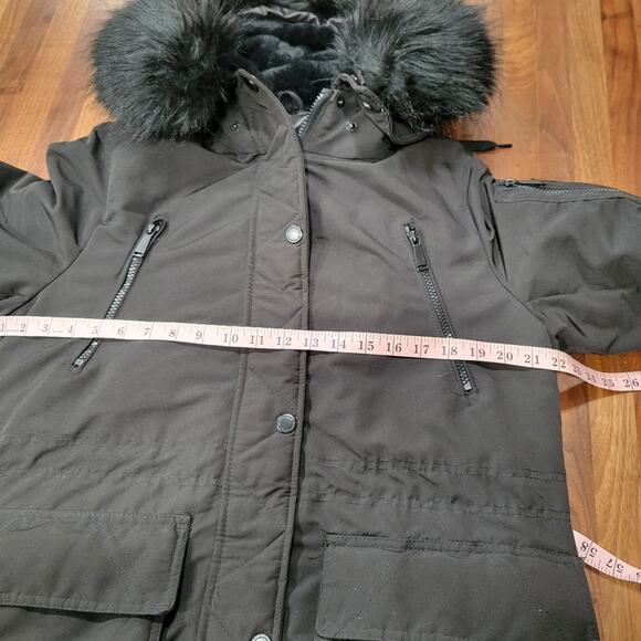 BCBGeneration Water resistant Faux Fur Trim Coat Size Large - Picture 12 of 13